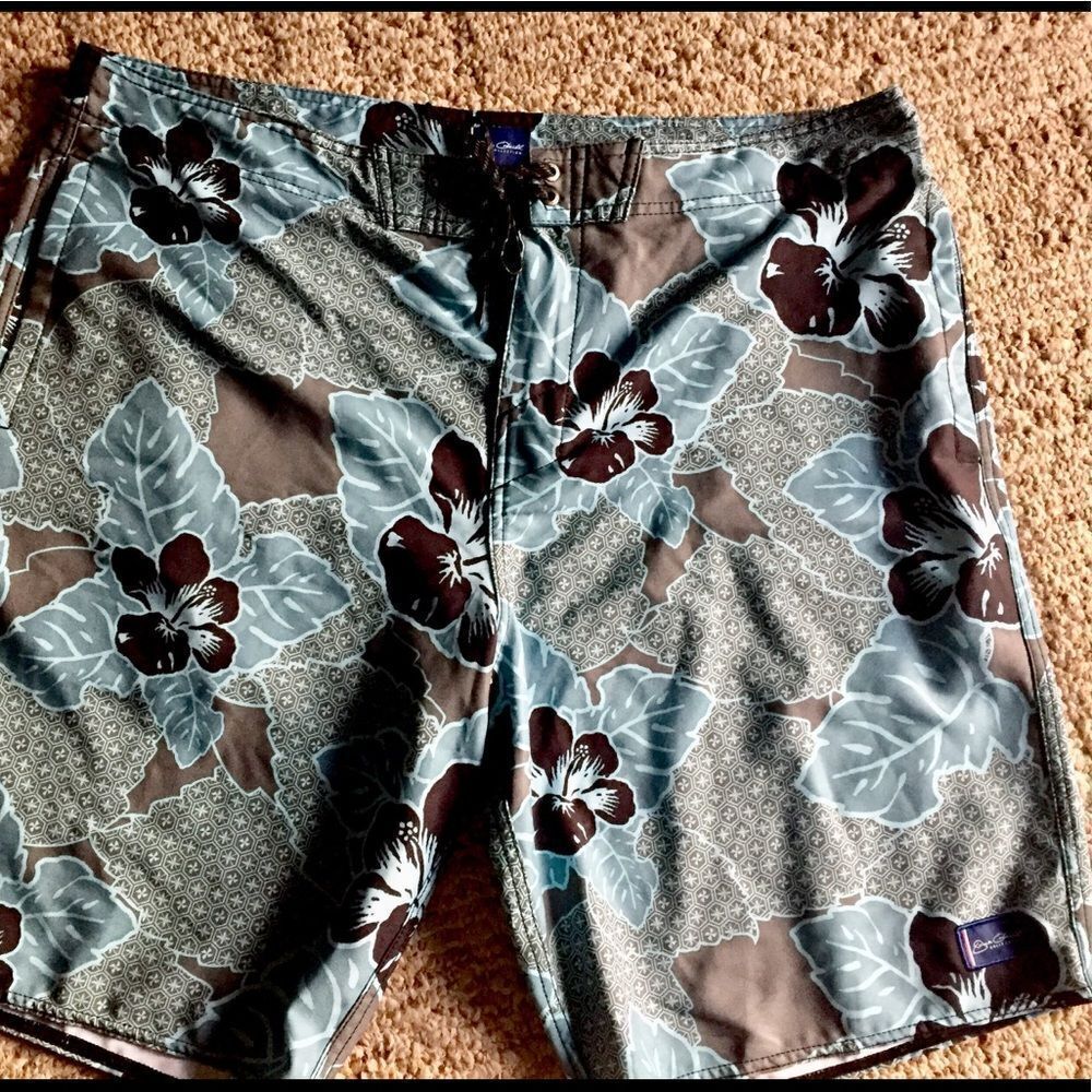 Great swim trunks by Jack O’Neill size 36